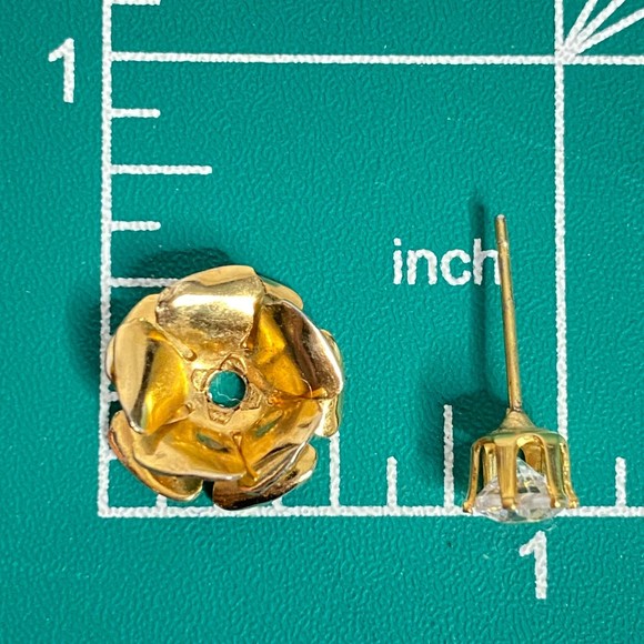 Flower Stud Earrings Gold Tone Petals Clear Rhinestone Detachable Centers - Picture 6 of 6